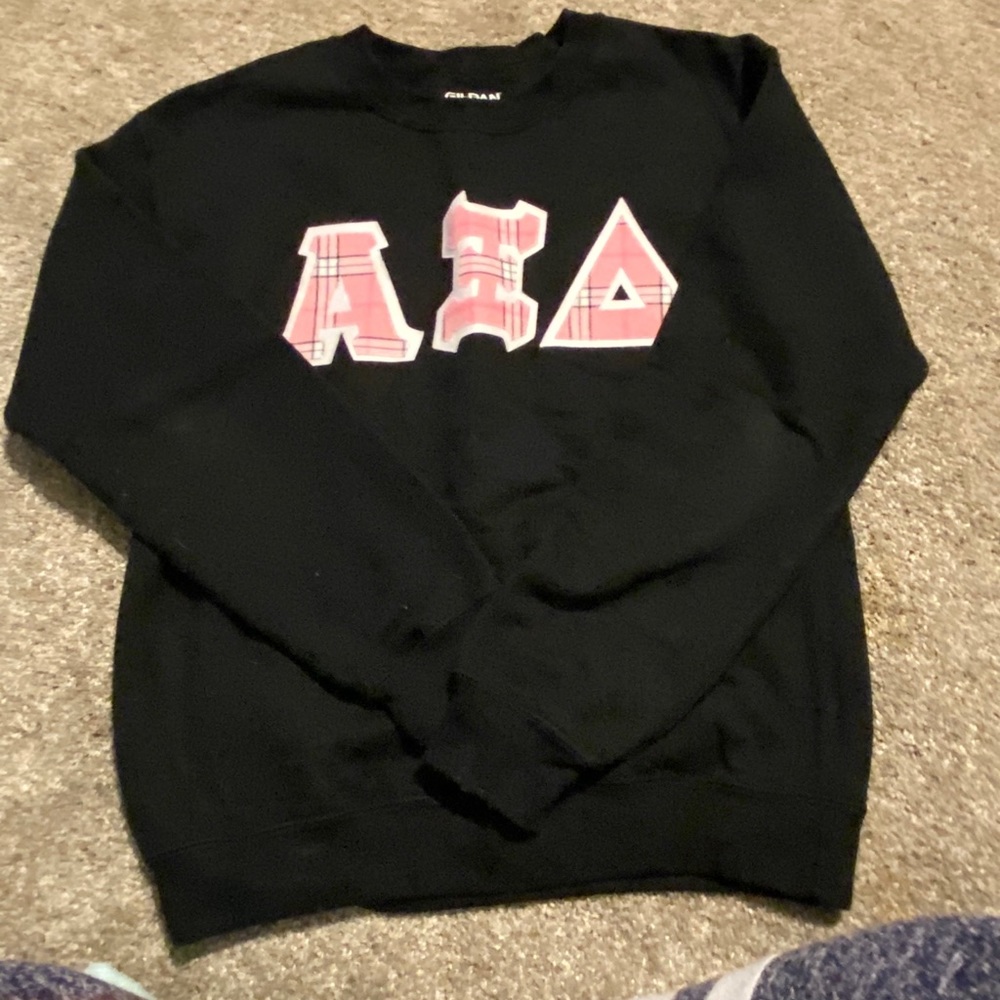Crew neck